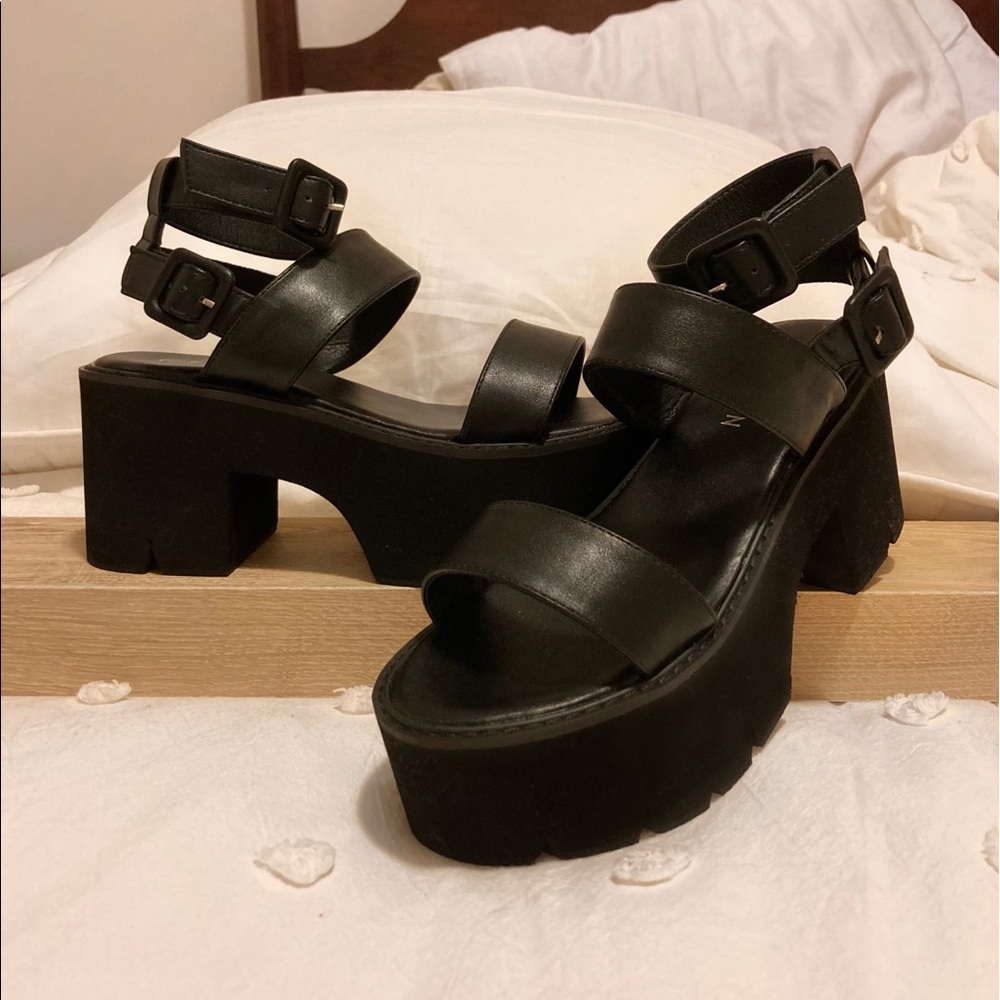 Black Leather Chunky Healed Sandals